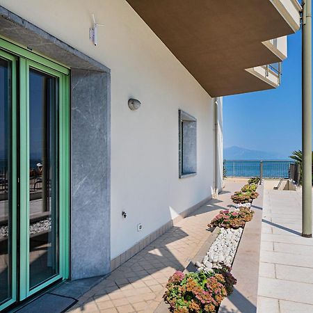 Residenza Miralago By Wonderful Italy Desenzano del Garda Luaran gambar