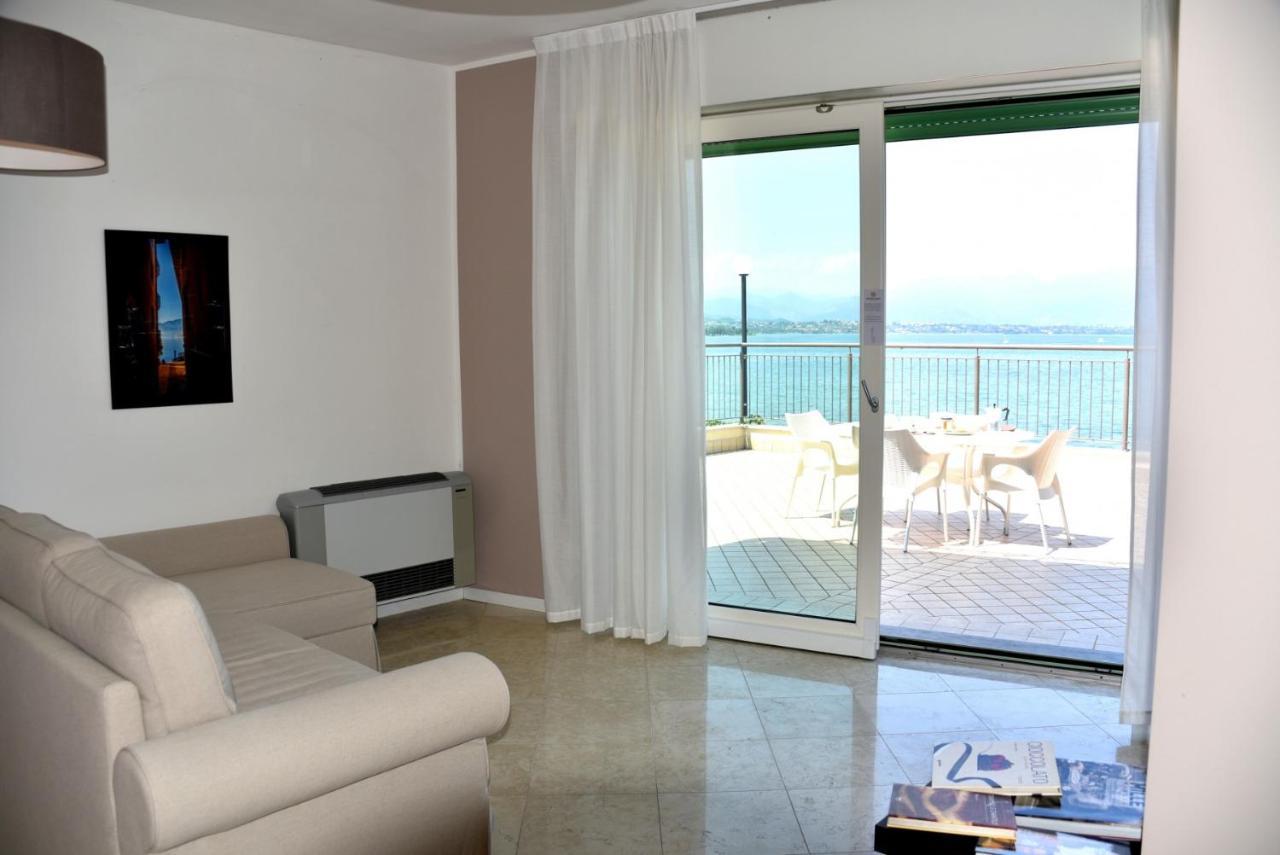 Residenza Miralago By Wonderful Italy Desenzano del Garda Luaran gambar