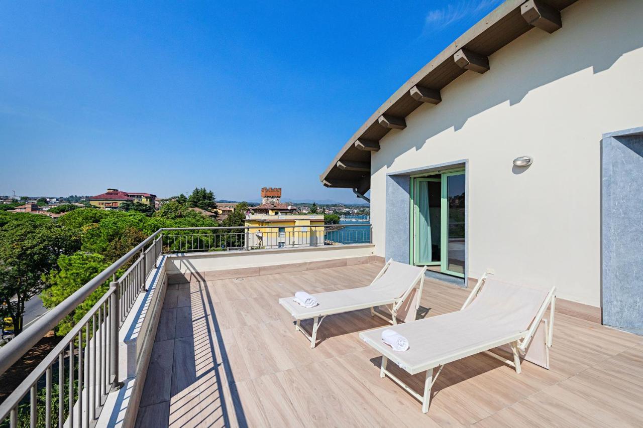 Residenza Miralago By Wonderful Italy Desenzano del Garda Luaran gambar