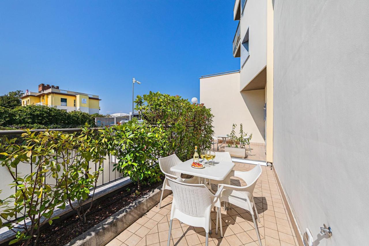 Residenza Miralago By Wonderful Italy Desenzano del Garda Luaran gambar