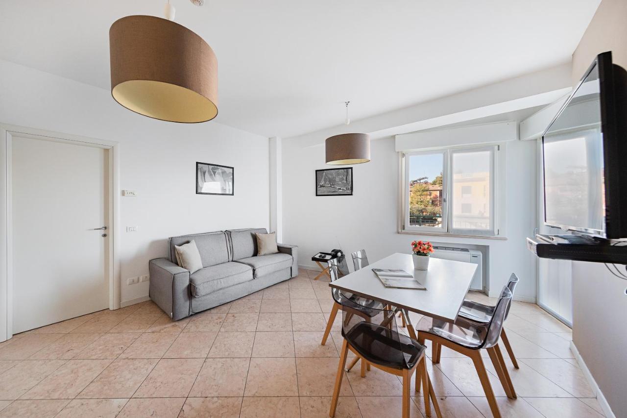 Residenza Miralago By Wonderful Italy Desenzano del Garda Luaran gambar