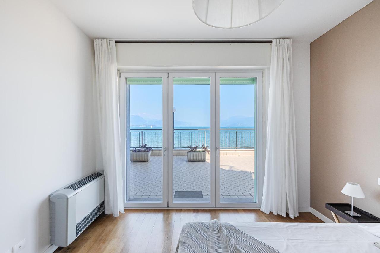 Residenza Miralago By Wonderful Italy Desenzano del Garda Luaran gambar