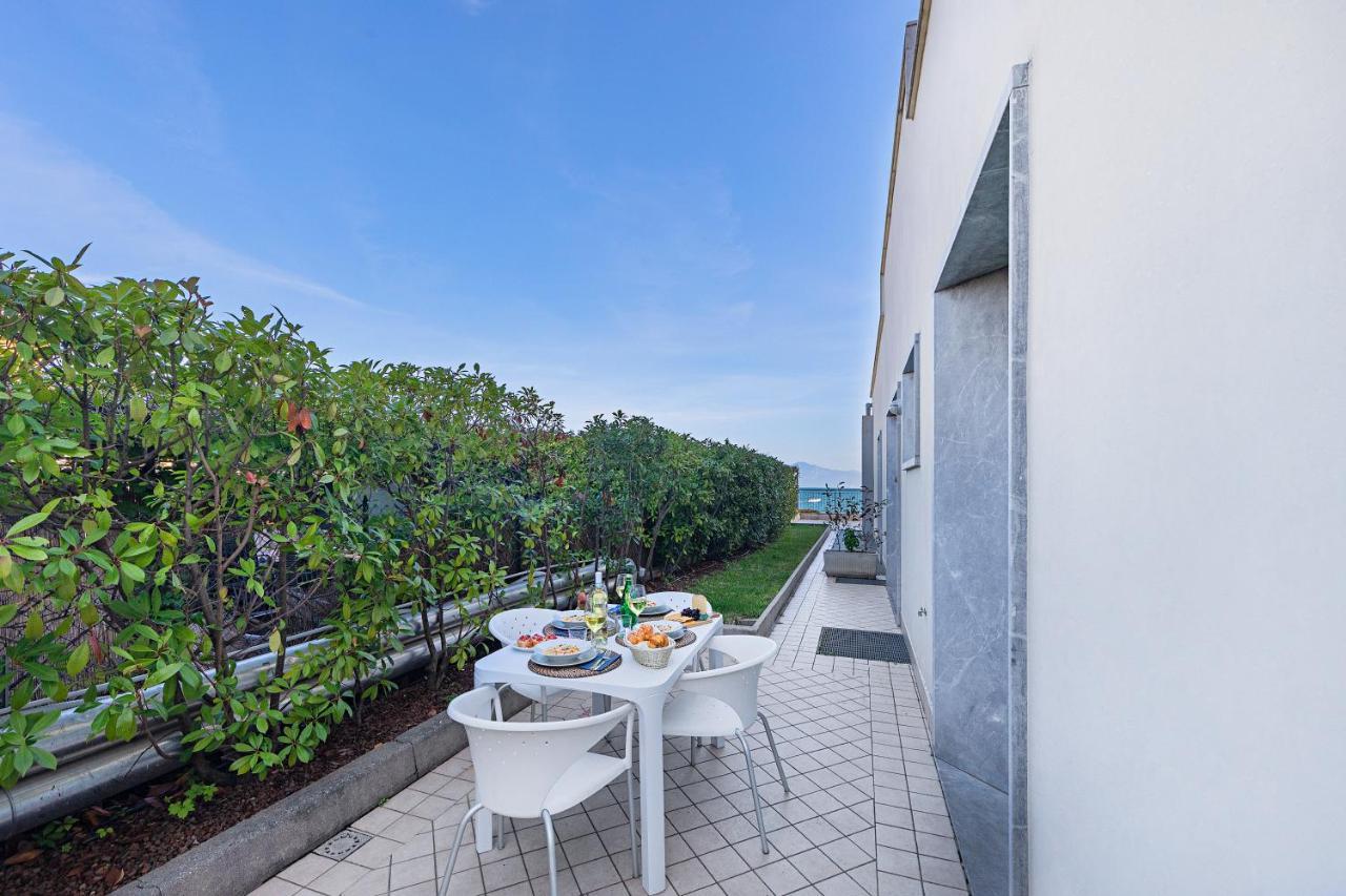 Residenza Miralago By Wonderful Italy Desenzano del Garda Luaran gambar