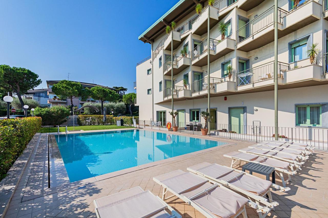 Residenza Miralago By Wonderful Italy Desenzano del Garda Luaran gambar