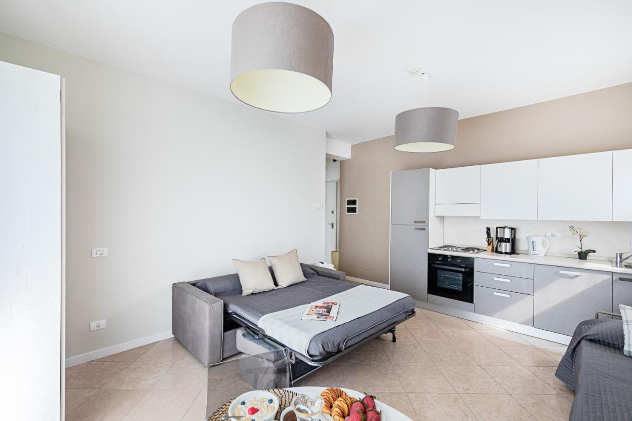 Residenza Miralago By Wonderful Italy Desenzano del Garda Luaran gambar