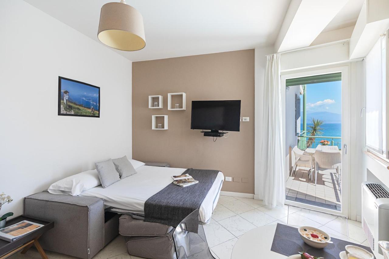 Residenza Miralago By Wonderful Italy Desenzano del Garda Luaran gambar
